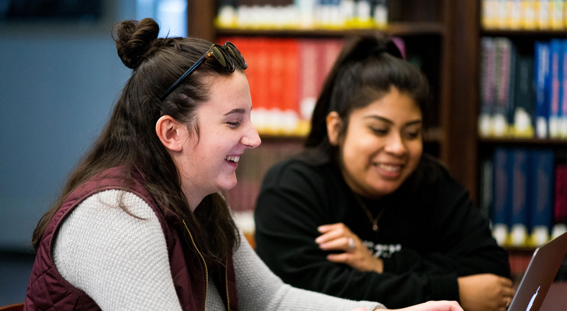 Albertus still accepting Spring 2023 Applications!