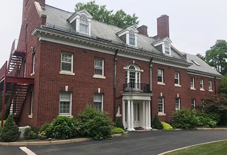 The Apartments at 490 Prospect Street at Albertus Magnus College