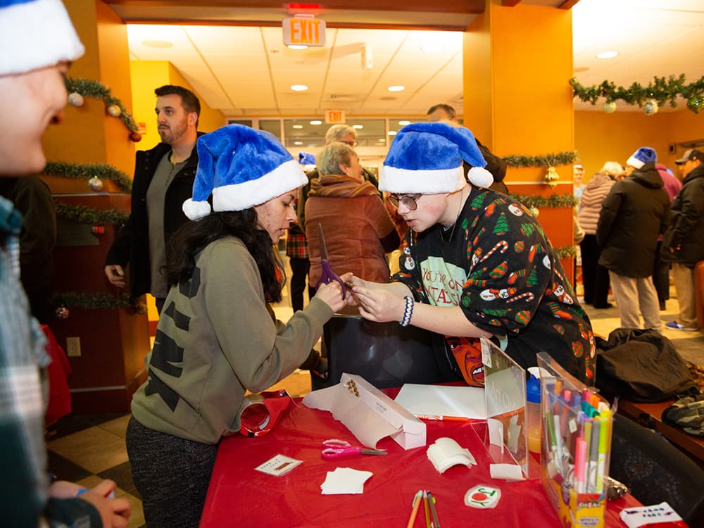 Student Government Association SGA host Christmas event at Albertus Magnus College