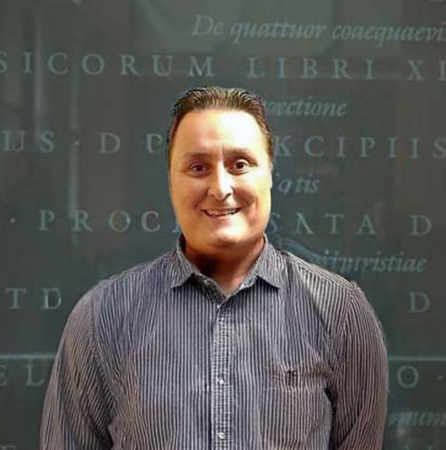 Salvatore Diaz at Albertus Magnus College