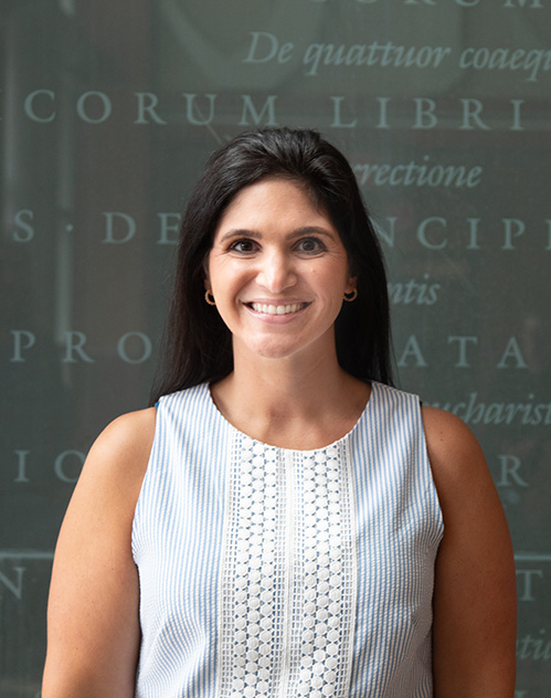 Gina D'Ambrosca '14 MBA, '18 MSMOL, Director of Undergraduate Admissions at Albertus Magnus College